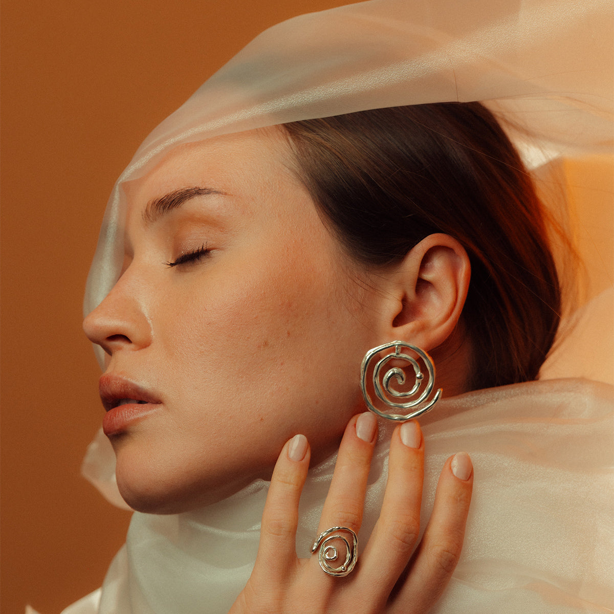 Aretes