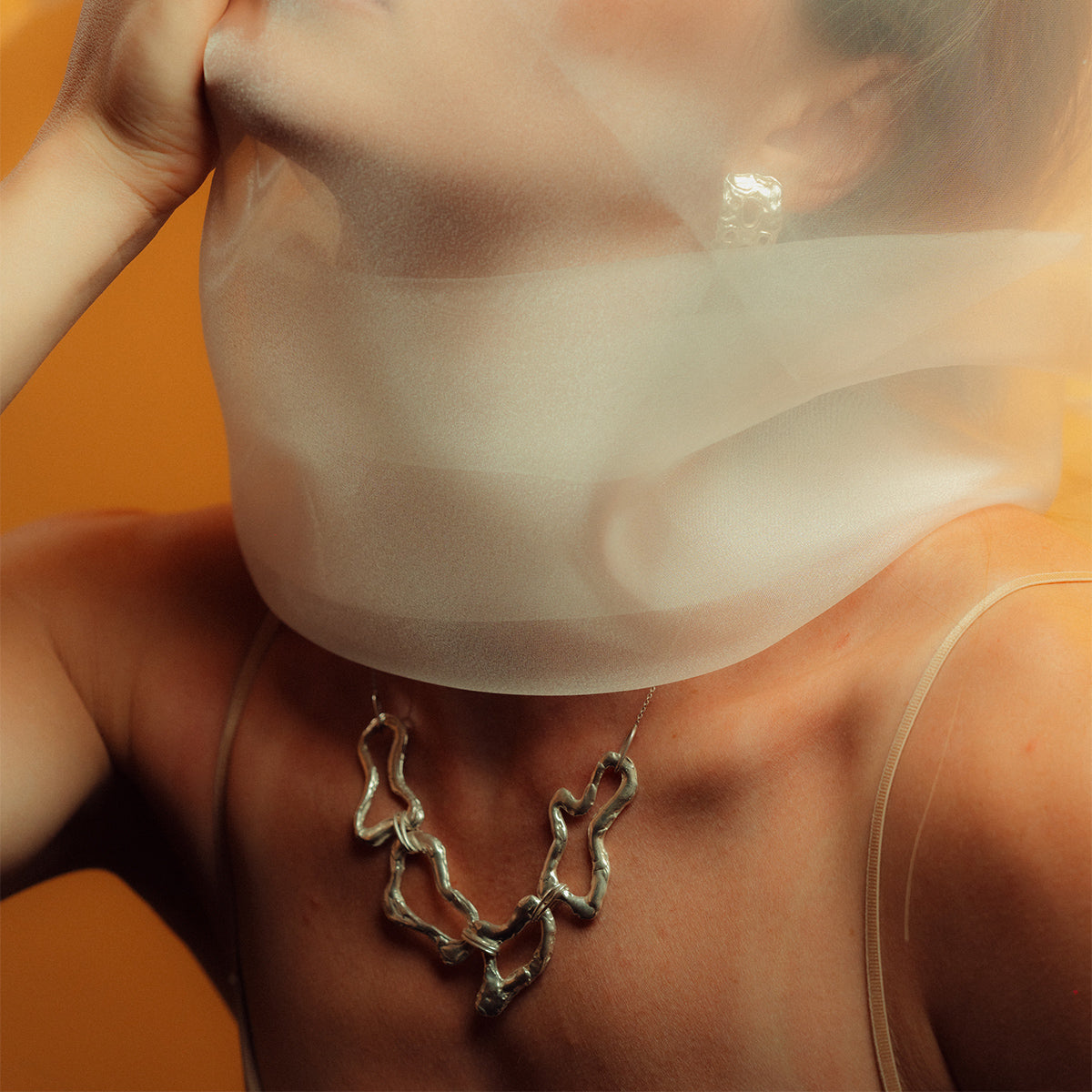 Collares