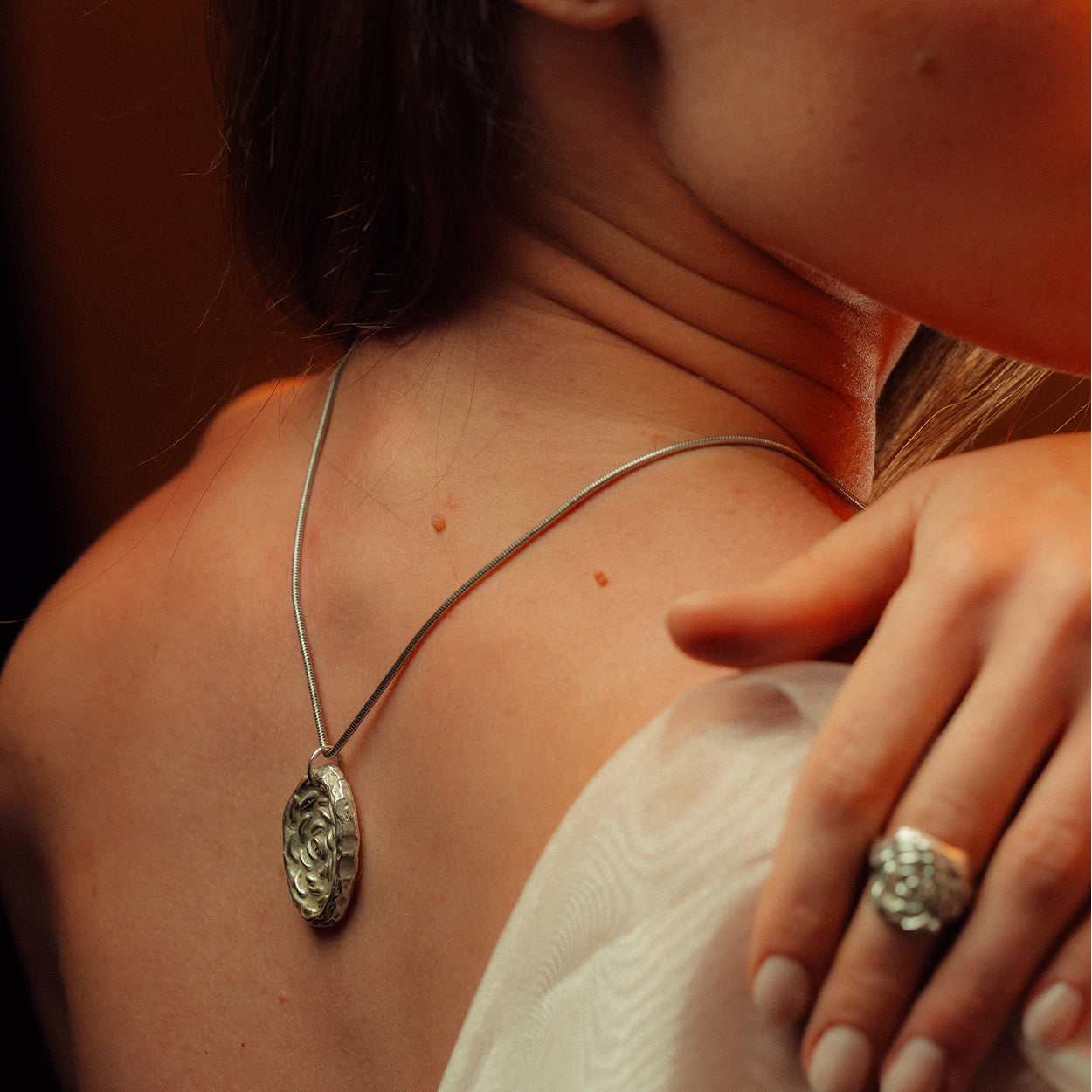 Collar Eco Emocional