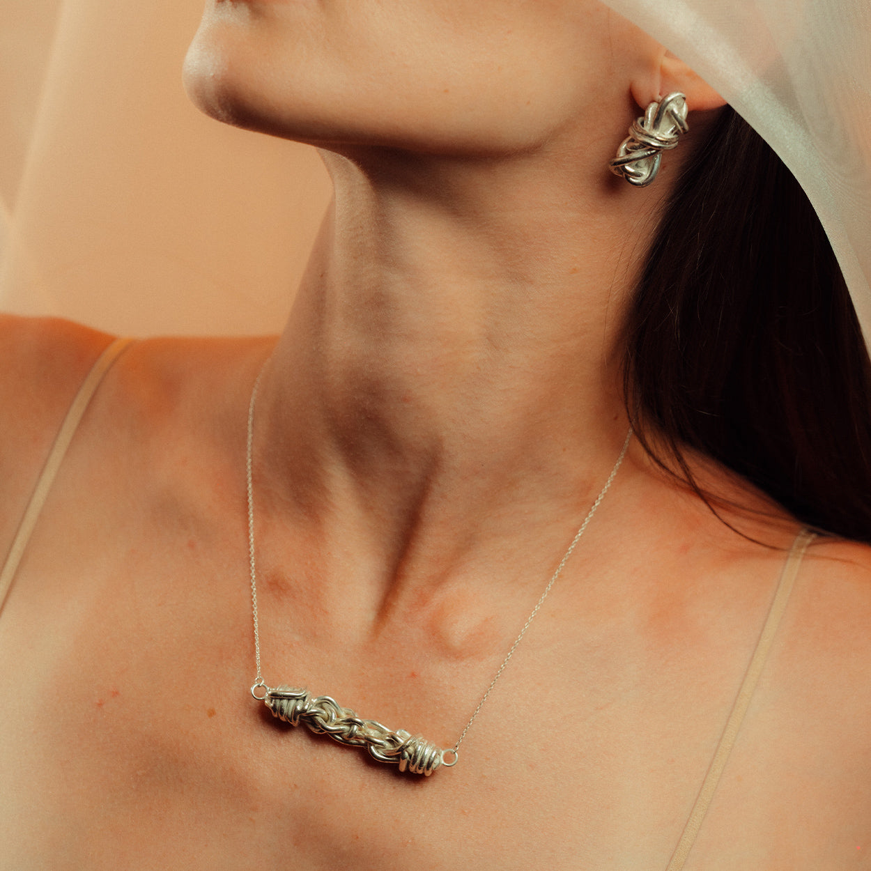 Collar Nudo